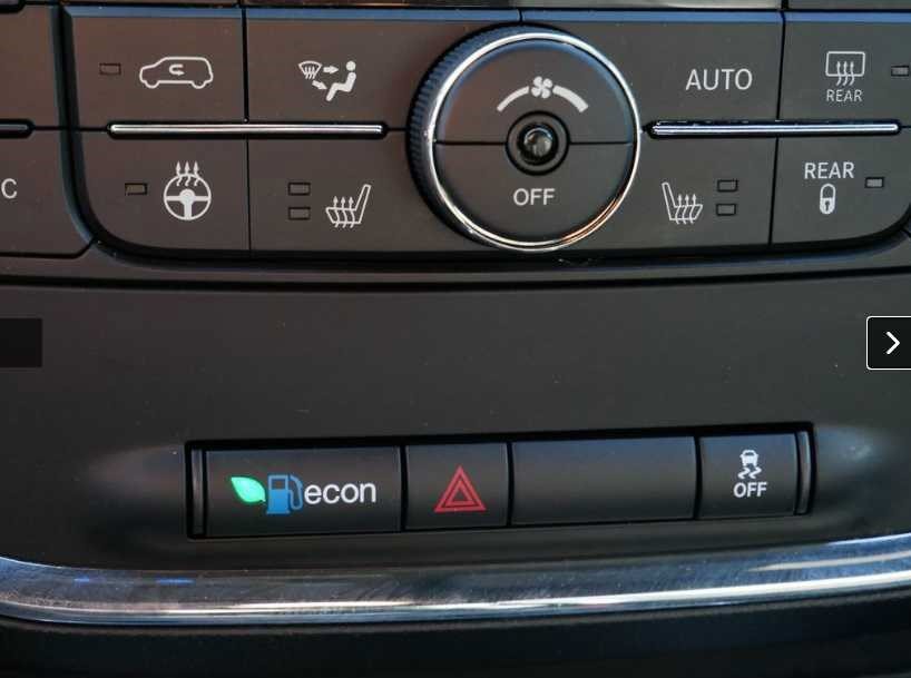 Used 2019 Black Onyx Crystal Pearlcoat Dodge SXT image 11
