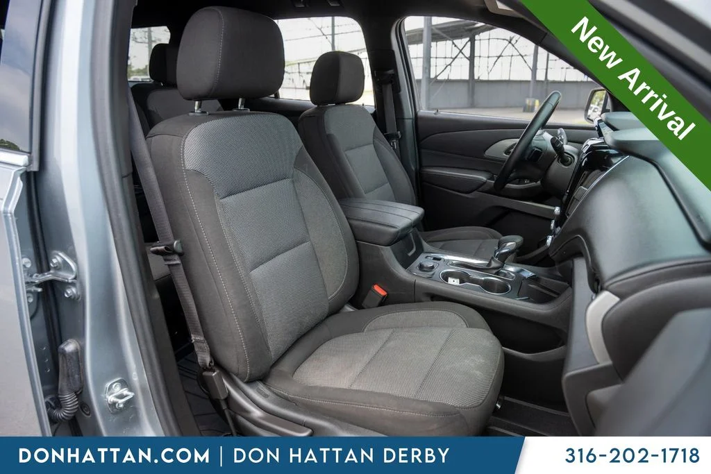 Used 2023 Gray Chevrolet LT image 29