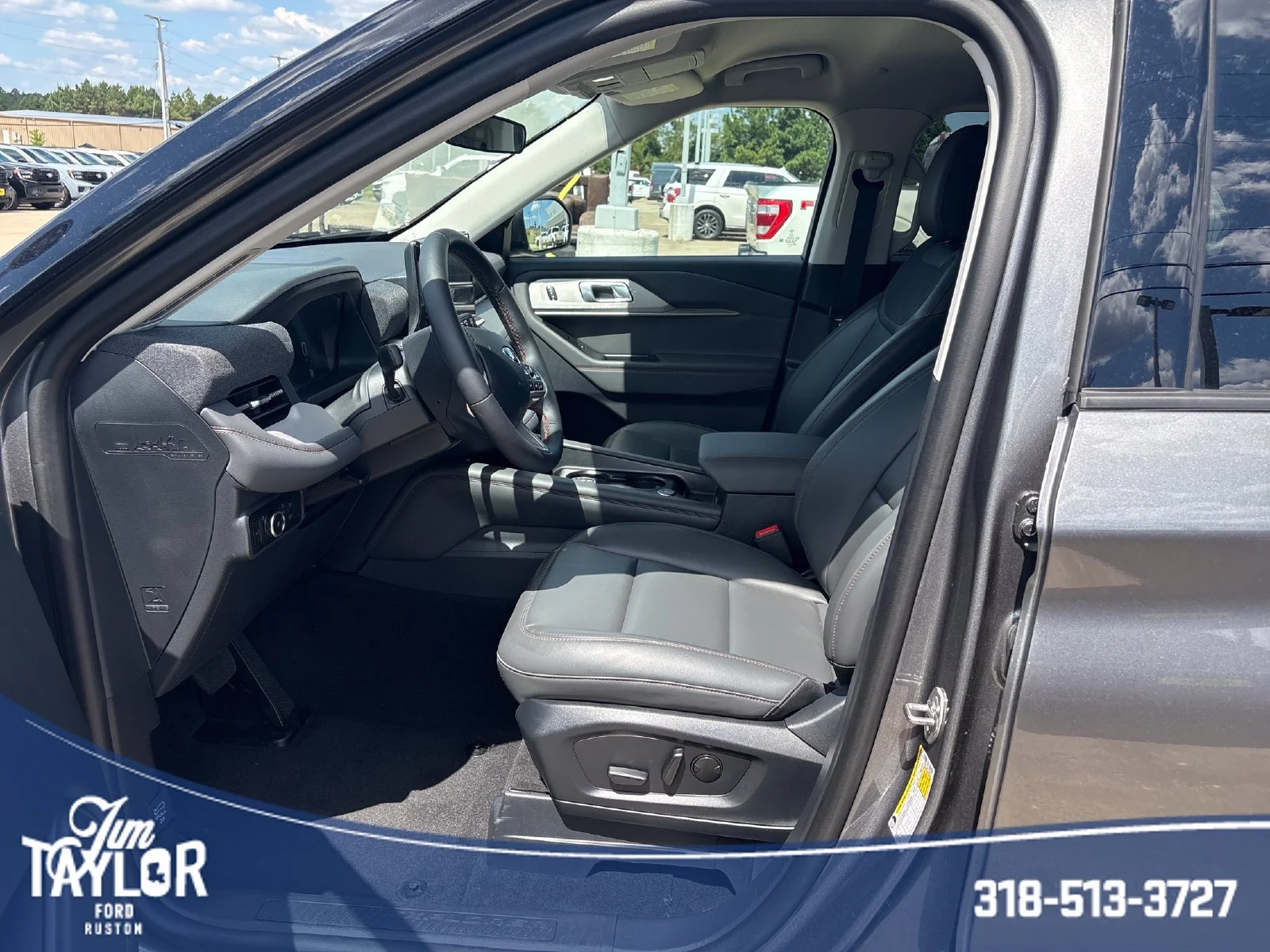 2026 Ford Explorer Active - Photo 11