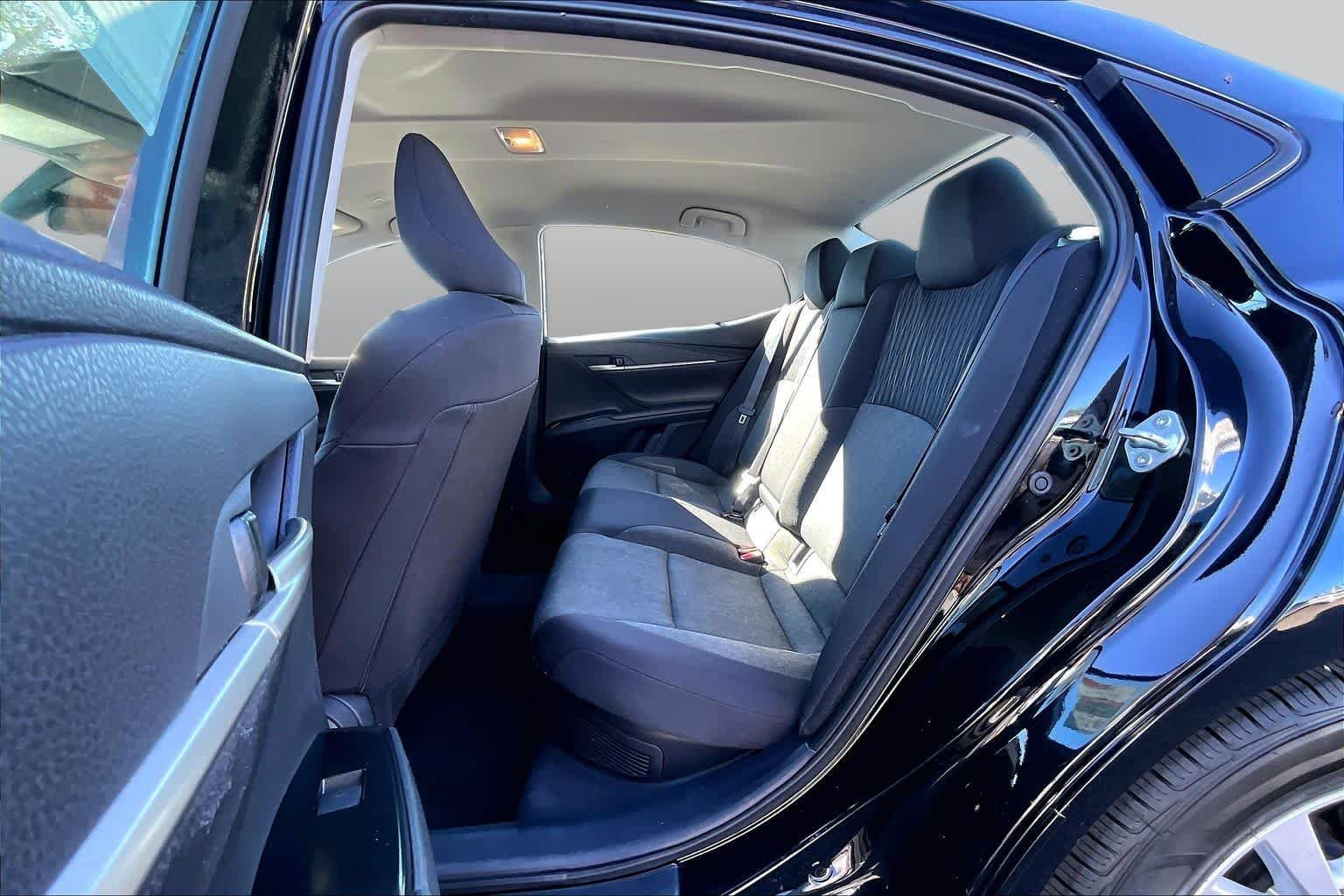 Used 2025 Midnight Black Metallic Toyota LE image 20