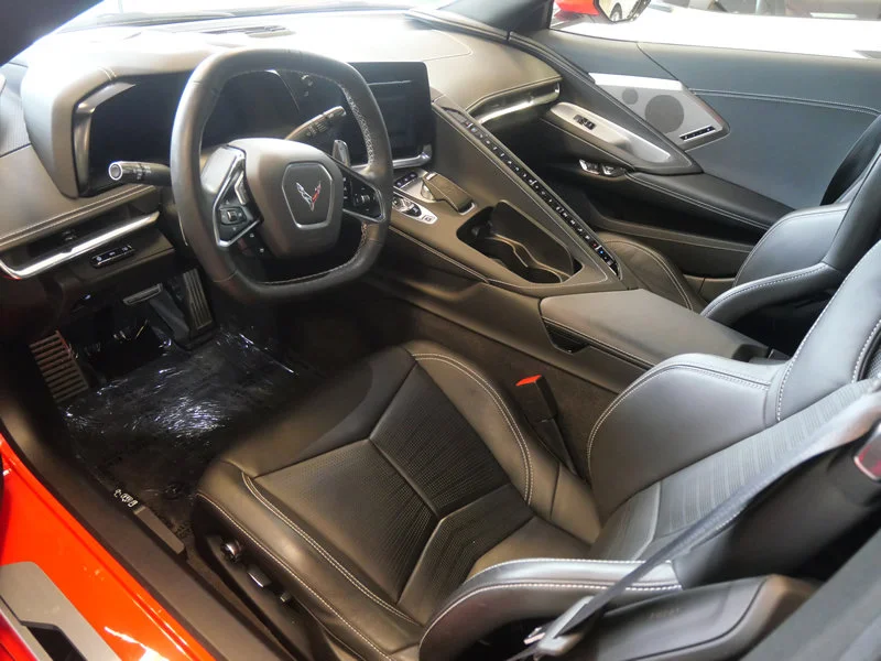 Used 2020 TORCH RED Chevrolet 2LT image 8