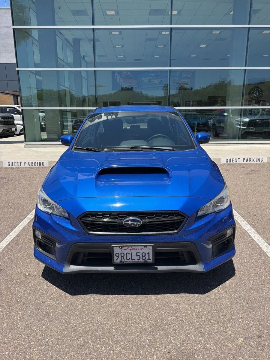 Used 2018 Blue Subaru Base image 2