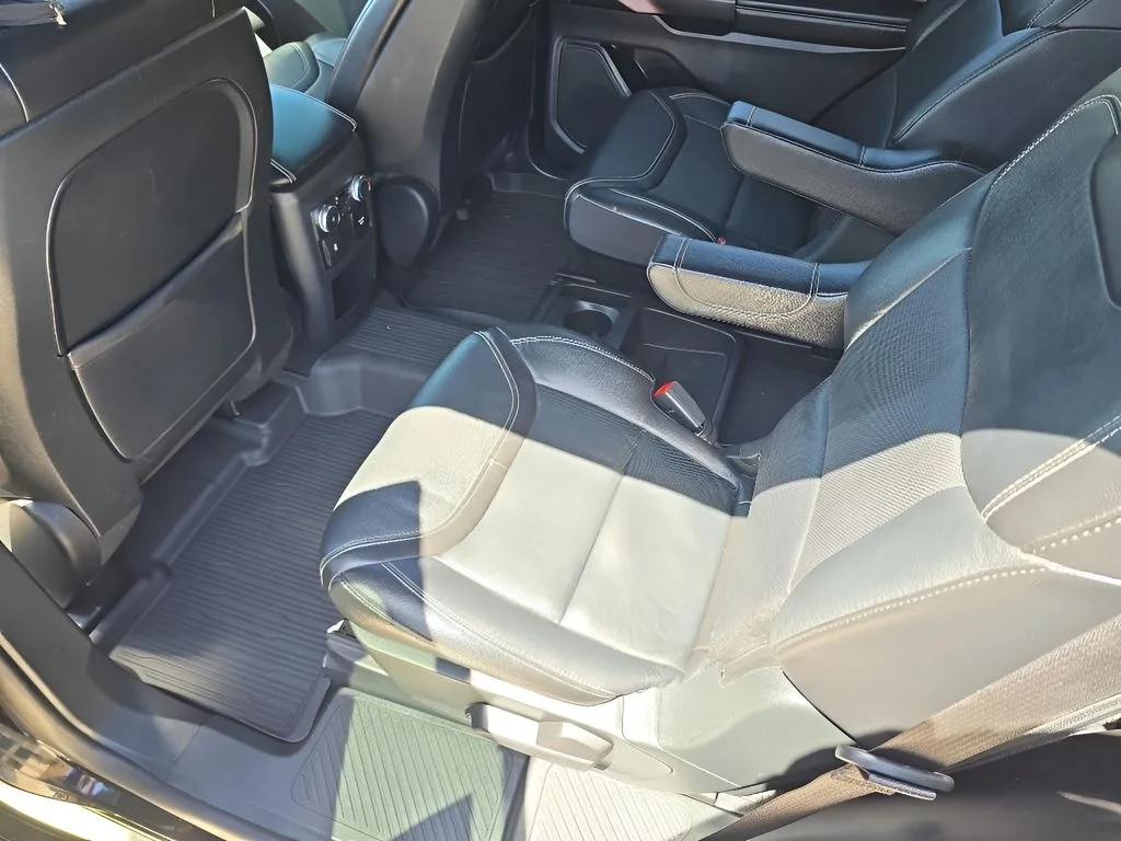 Used 2020 Black Ford ST image 39