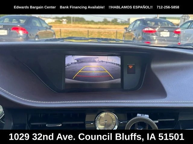 Used 2016 White Lexus 350 image 21