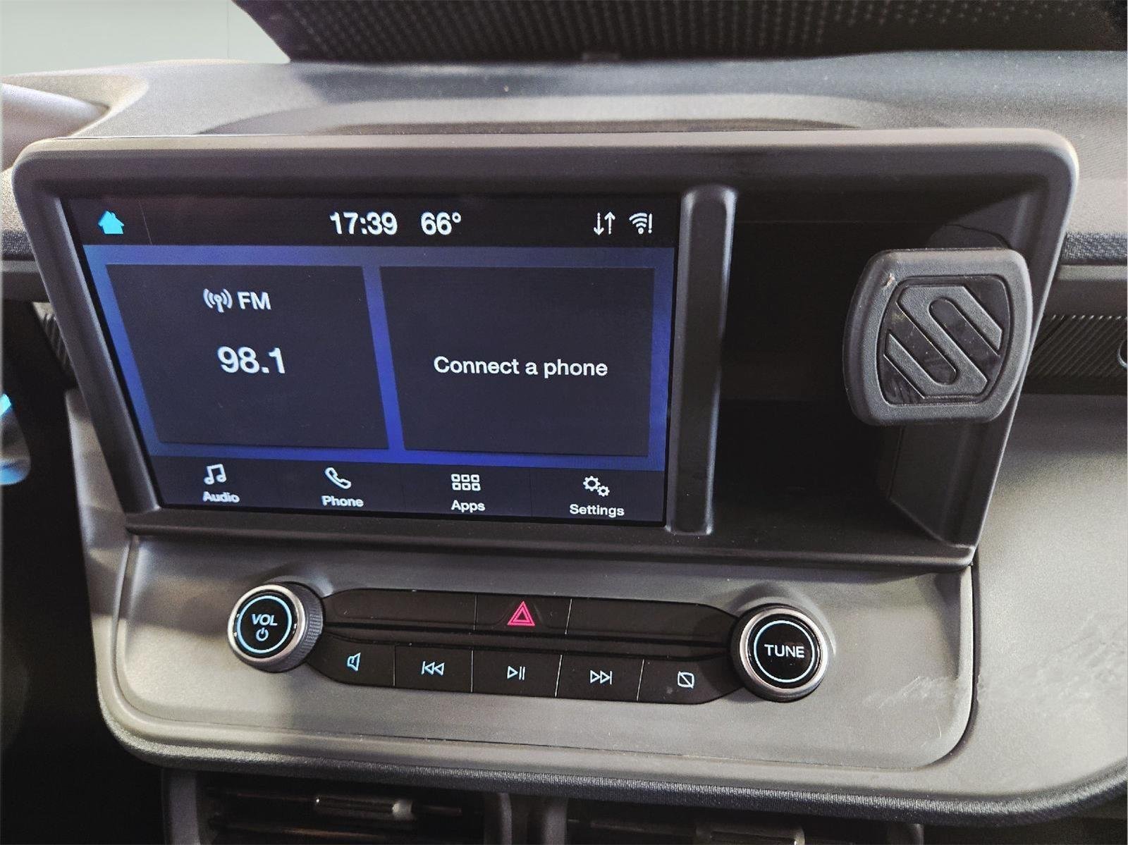 Used 2022 Oxford White Ford XL image 31