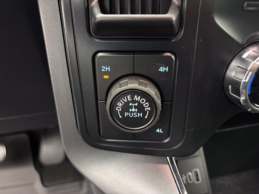 New 2026 Black Ford XLT image 30