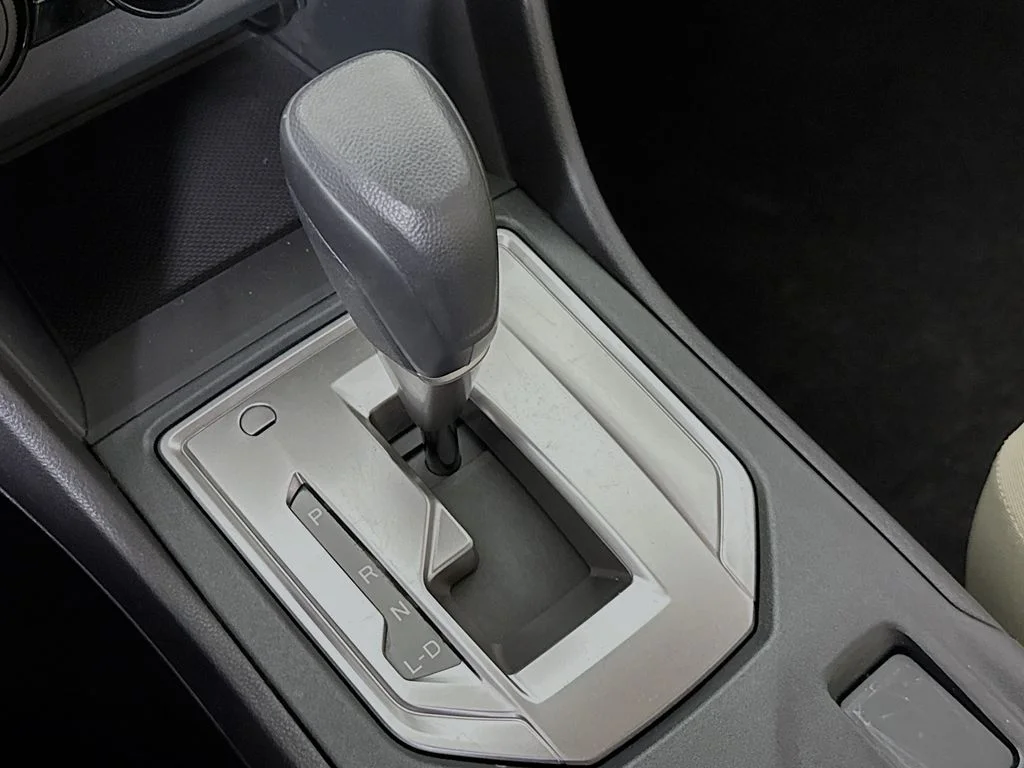 Used 2021 Blue Subaru Base image 20