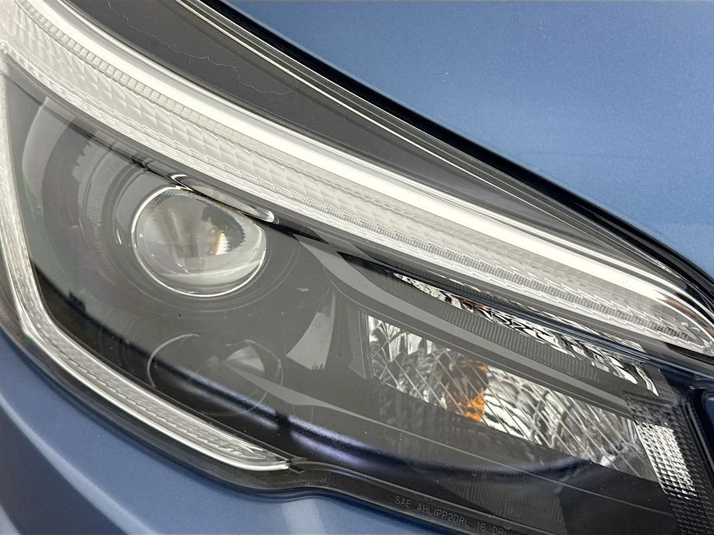 Used 2021 Blue Subaru Premium image 38