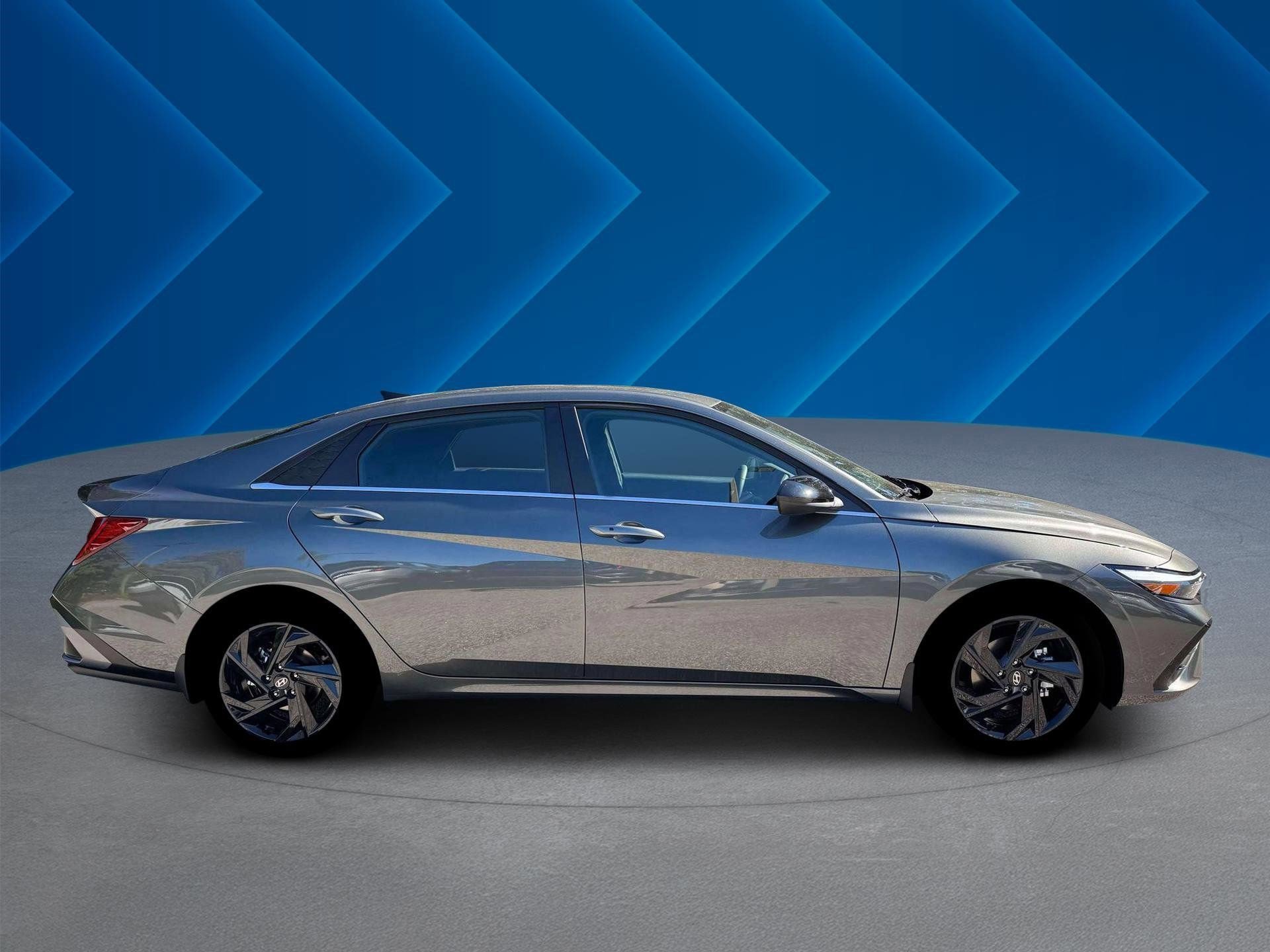 New 2026 Amazon Gray Hyundai SEL Sport Premium image 10