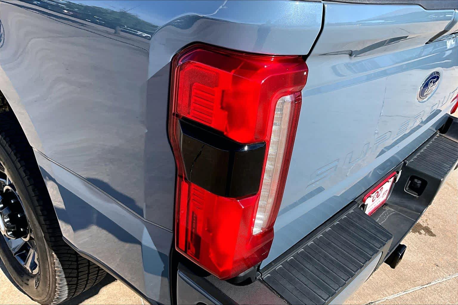 Used 2023 Azure Gray Metallic Tri-Coat Ford LARIAT image 28