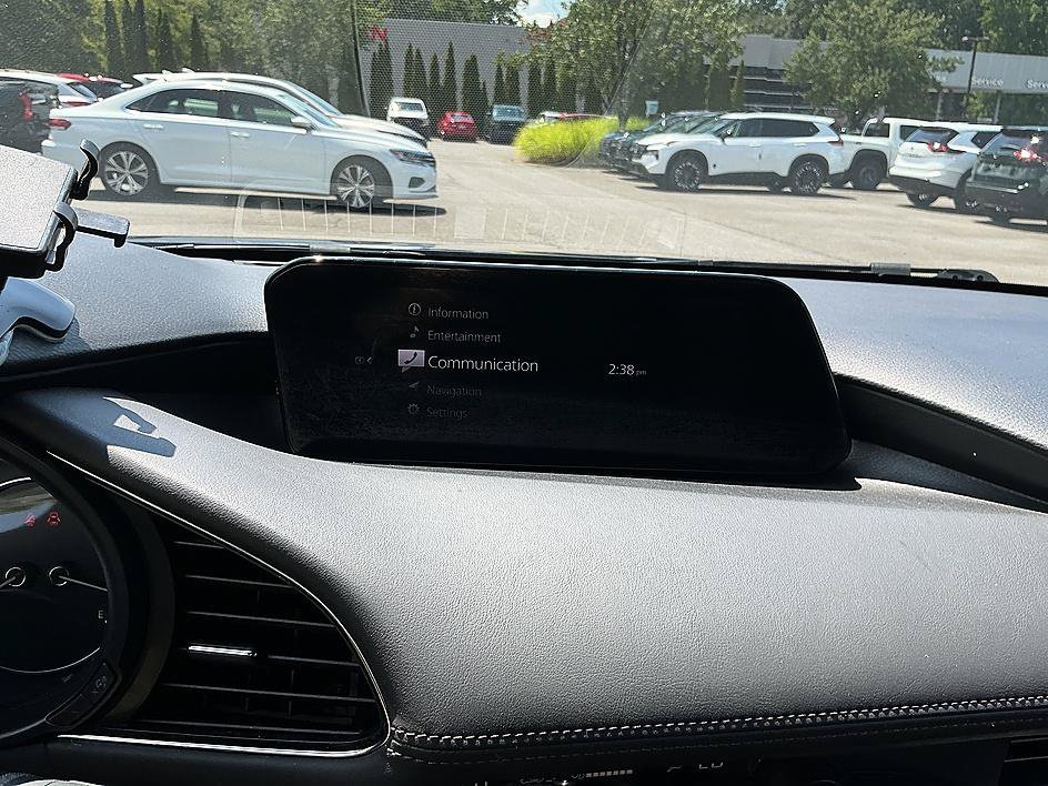 Used 2019 Deep Crystal Blue Mica Mazda Base image 16