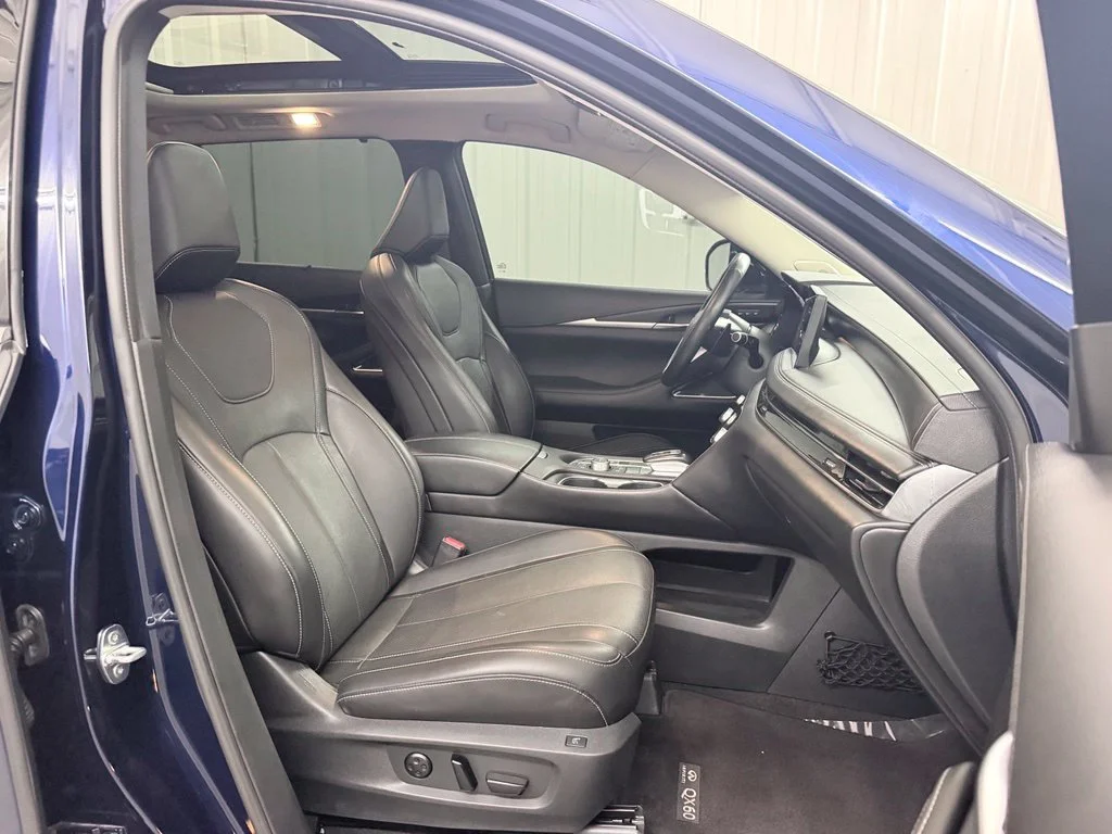 Used 2023 Blue INFINITI Sensory image 49