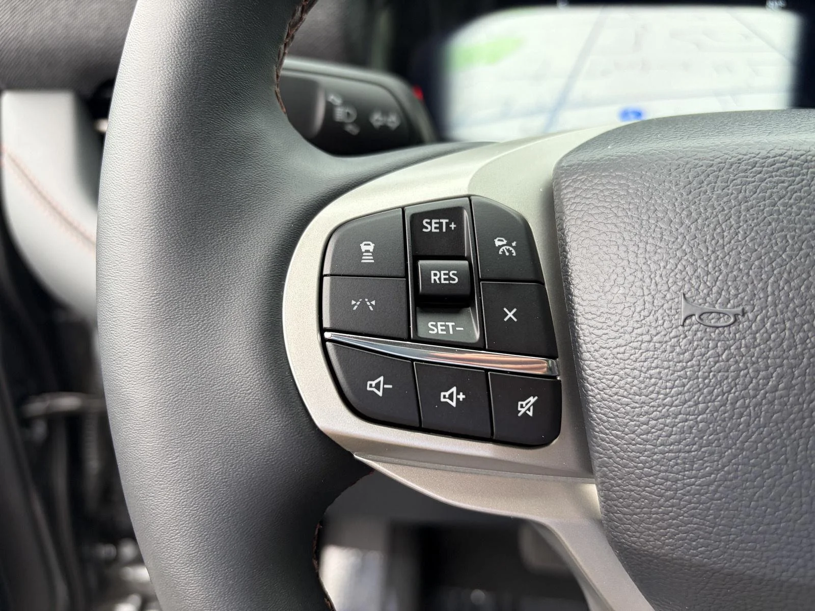 New 2026 Carbonized Gray Metallic Ford Active image 8