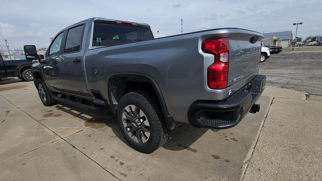 2026 Chevrolet Silverado 2500 HD Custom - Photo 6