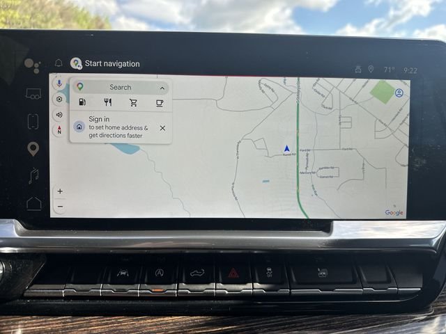 Used 2023 Red GMC Elevation image 22