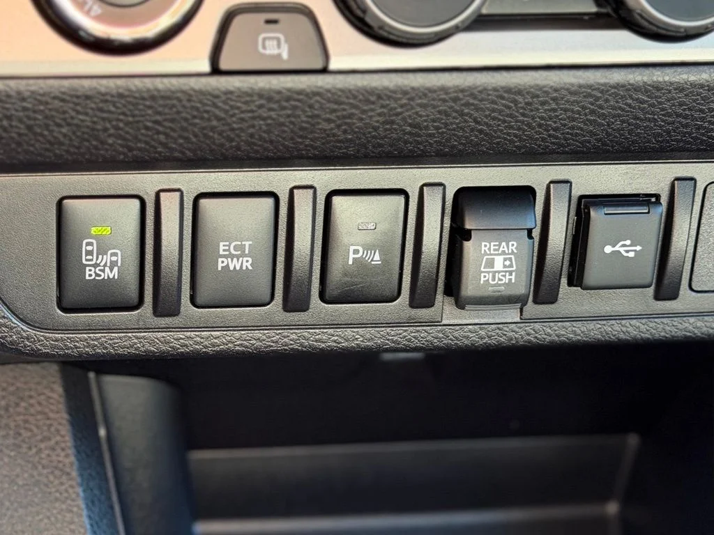Used 2023 Blue Toyota SR5 image 15