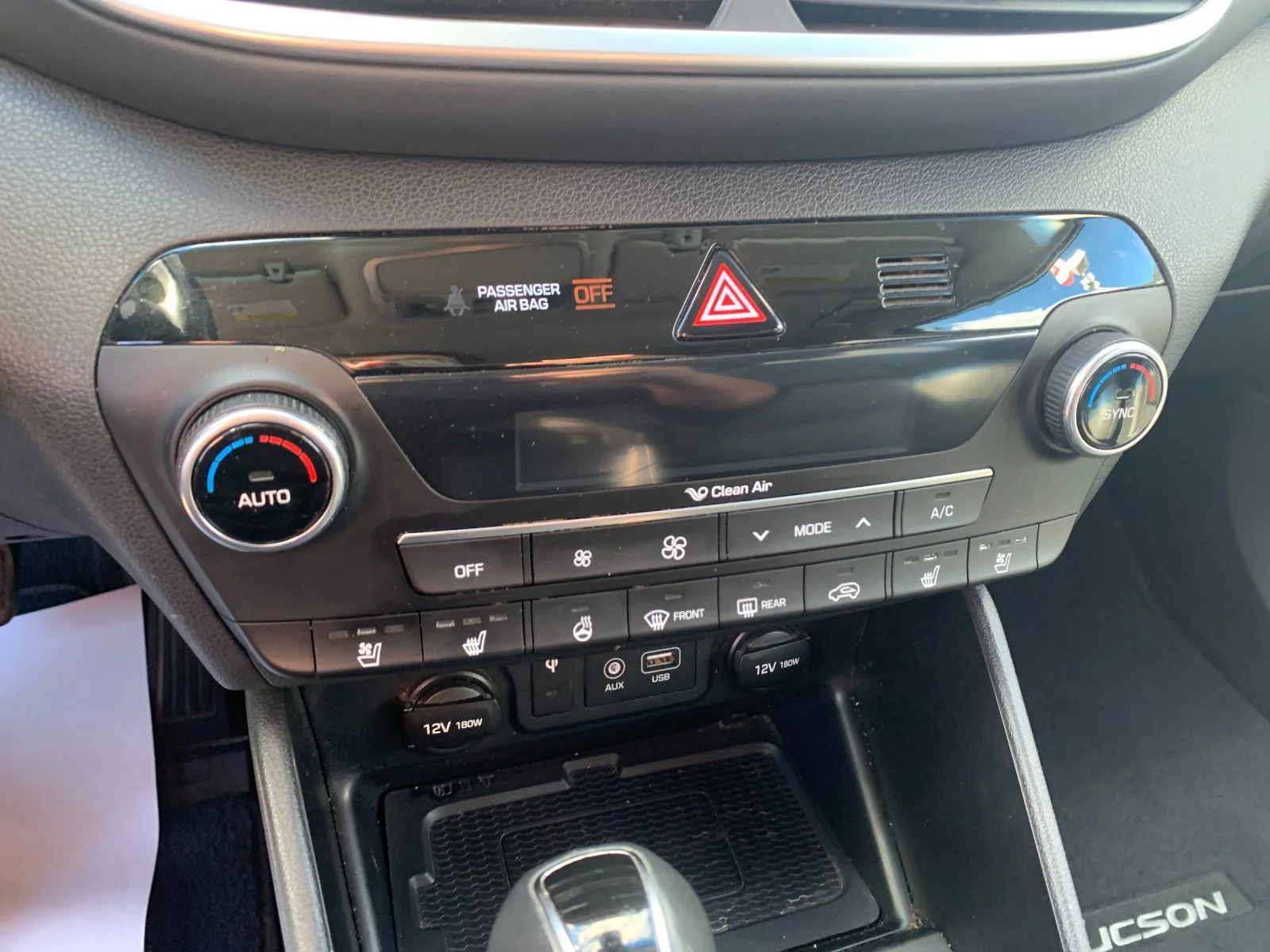 Used 2019 Molten Silver Hyundai Ultimate image 22