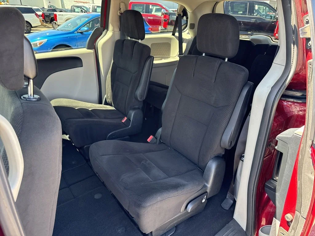 Used 2015 Deep Cherry Red Crystal Pearlcoat Dodge SE image 31