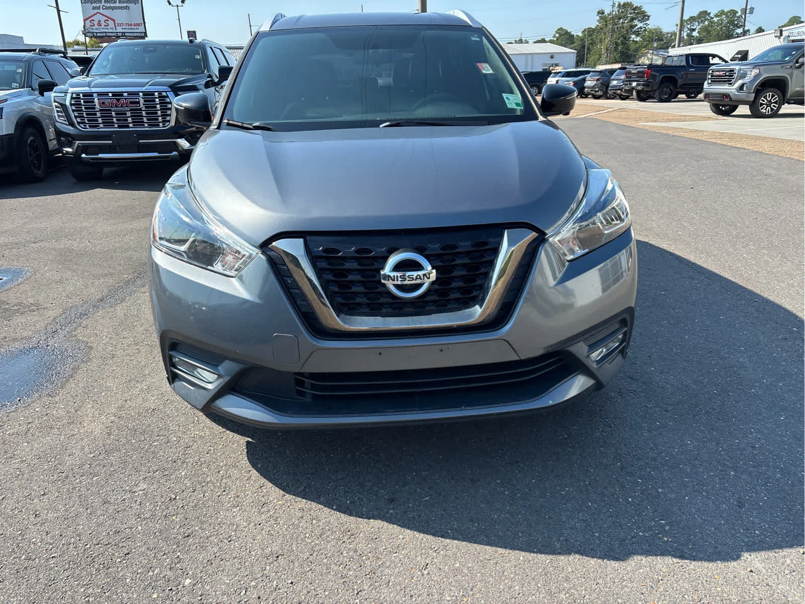 Used 2019 Nissan Kicks SR with VIN 3N1CP5CU2KL528992 for sale in Opelousas, LA