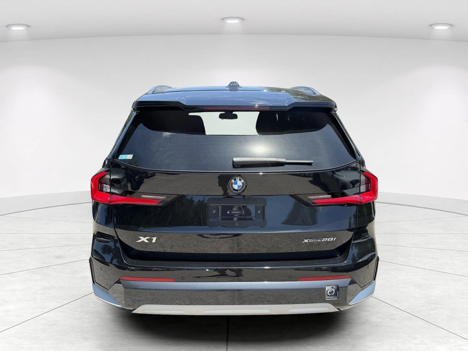 New 2026 Black Sapphire Metallic BMW xDrive28i image 5