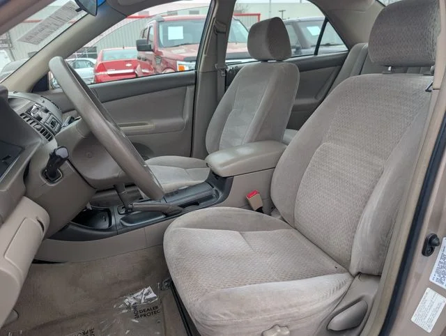 Used 2002 Beige Toyota  image 7