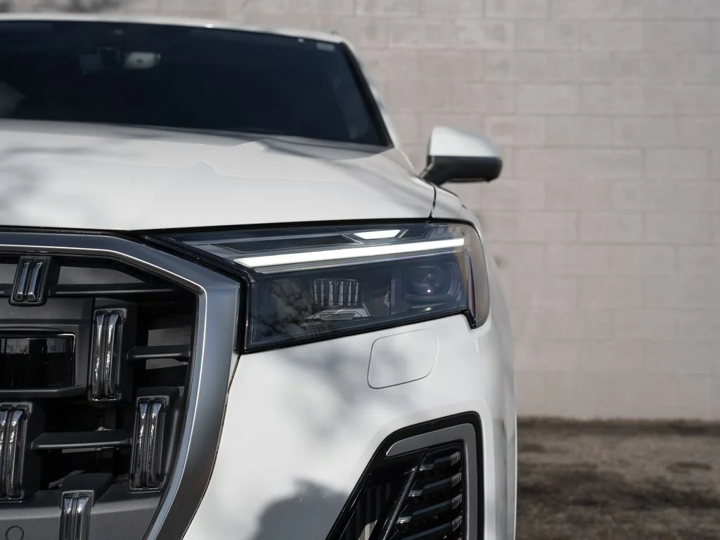 Used 2025 White Audi  image 11