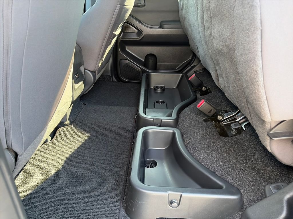 Used 2022 Super Black Nissan S image 37