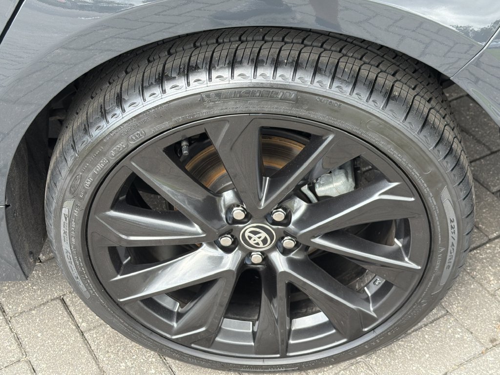2023 Toyota Corolla SE - Photo 16