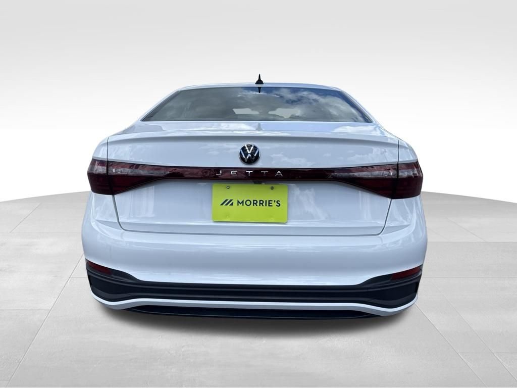 Used 2025 White Volkswagen 1.5T S image 10