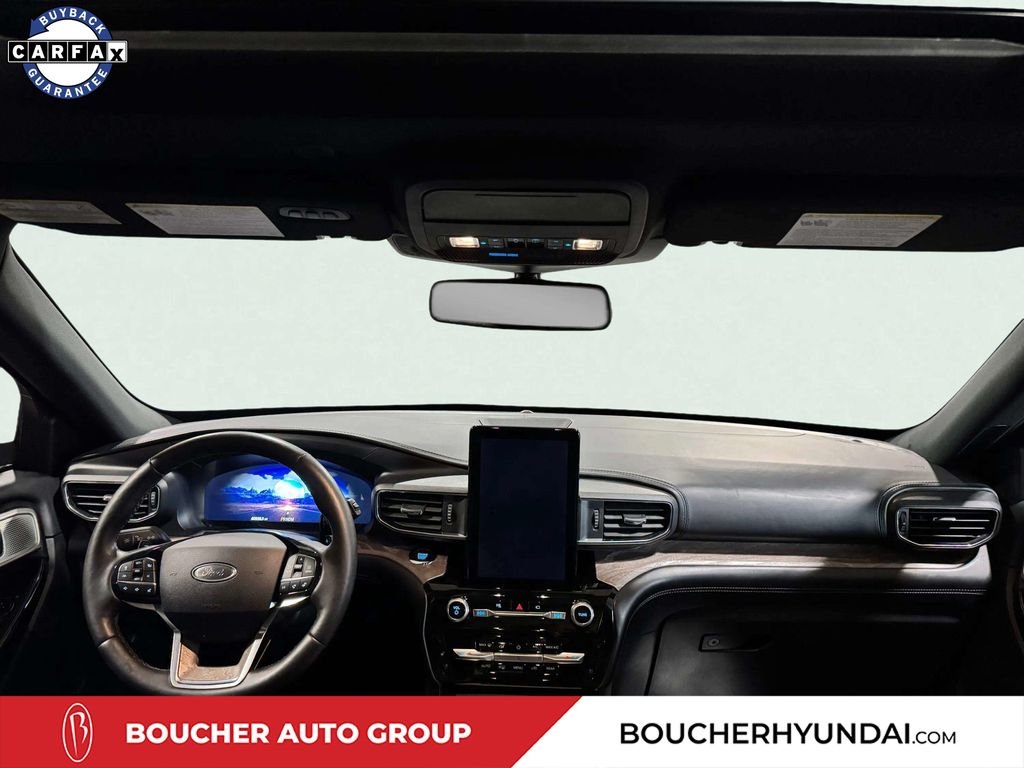 Used 2021 Black Metallic Ford Platinum image 9