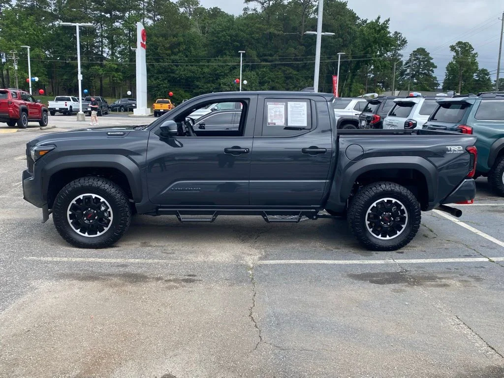 Used 2025  Toyota TRD Off Road image 4