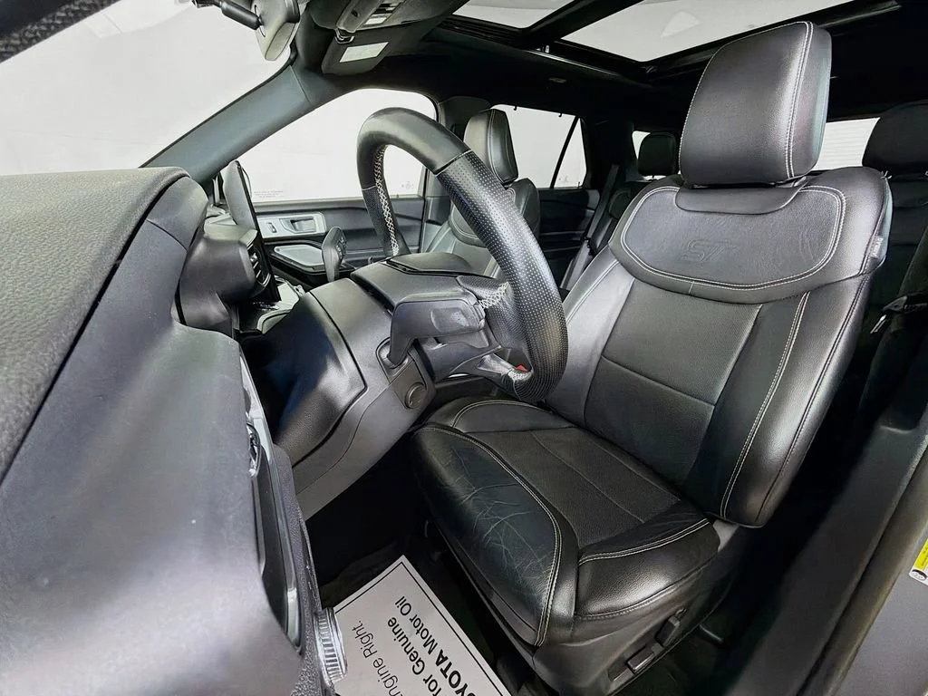 Used 2021 Gray Ford ST image 12