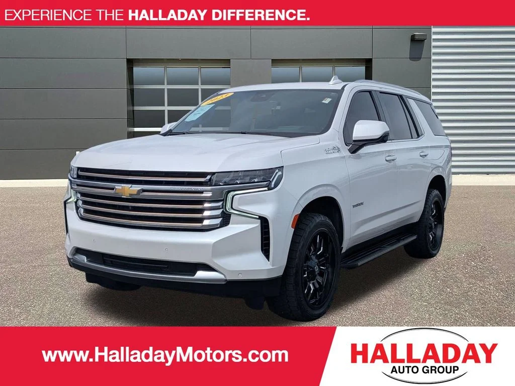 Used 2023 Iridescent Pearl Tricoat Chevrolet High Country image 1