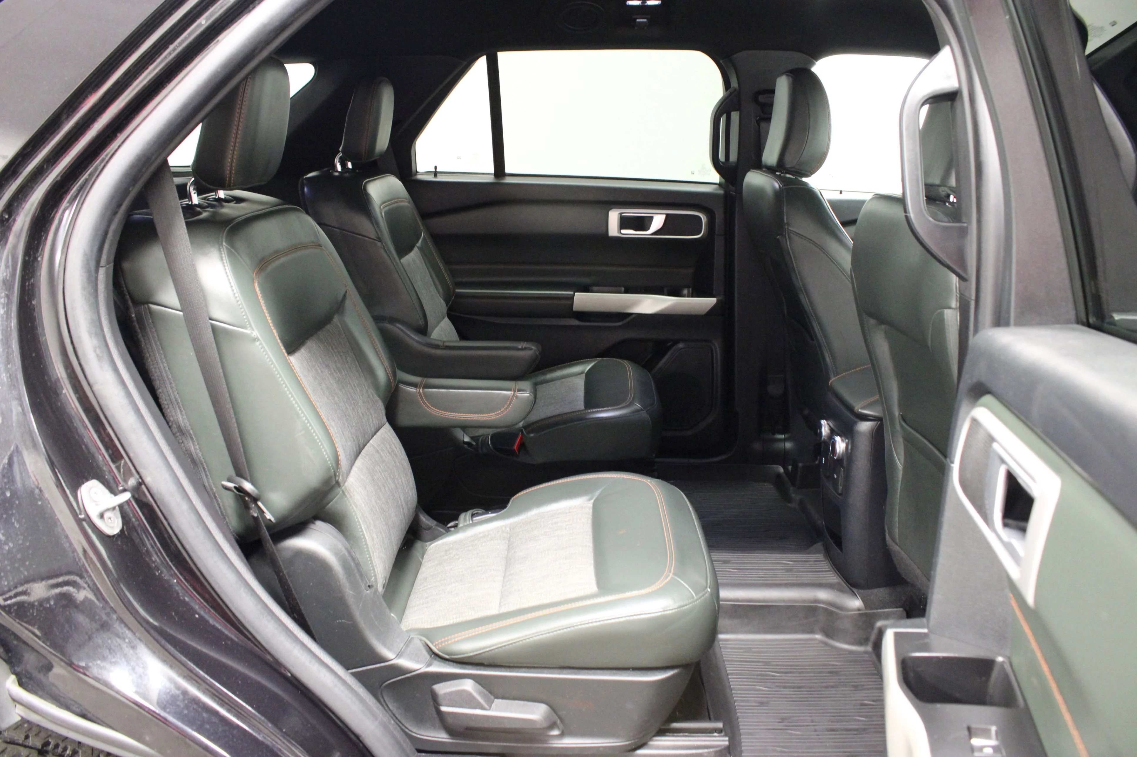 Used 2021 Agate Black Metallic Ford Timberline image 16