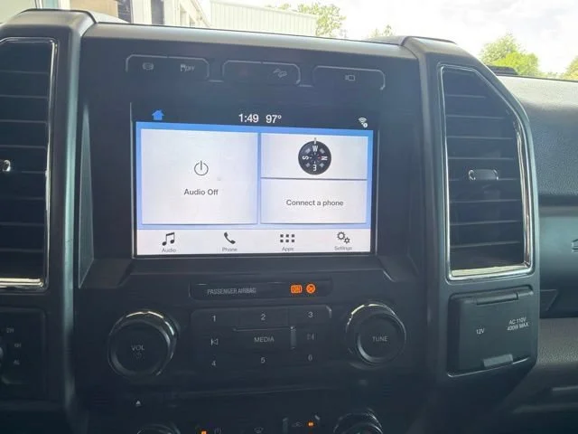 Used 2017 Shadow Black Ford Lariat image 3