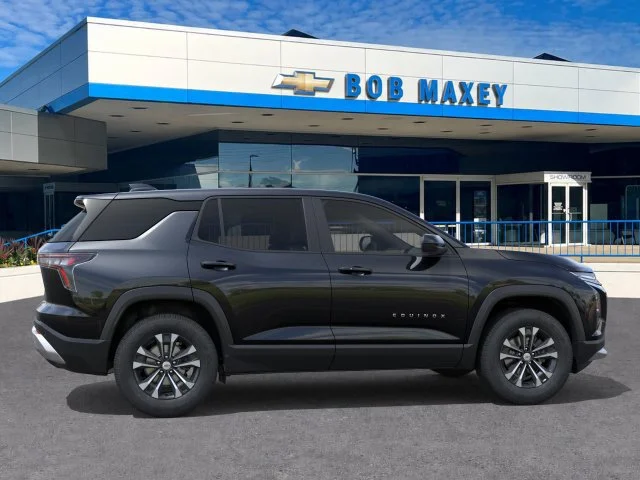New 2027 Mosaic Black Metallic Chevrolet LT image 5