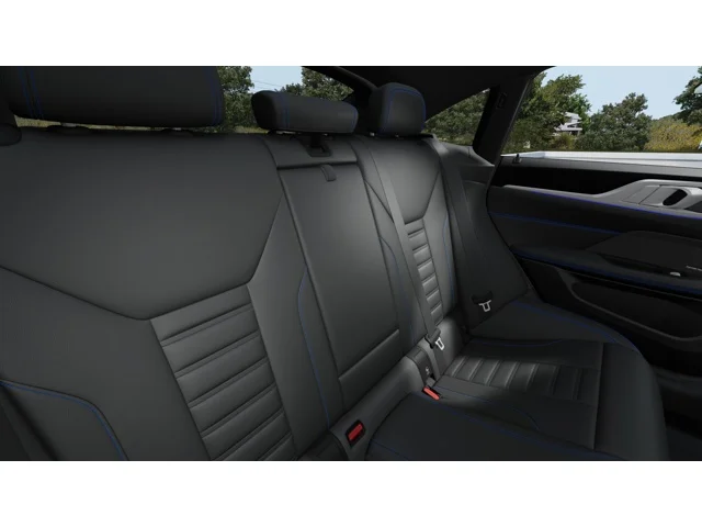 2026 BMW i4 M60 - Photo 12