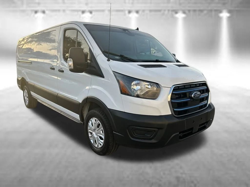 Used 2022 Oxford White Ford Base image 2