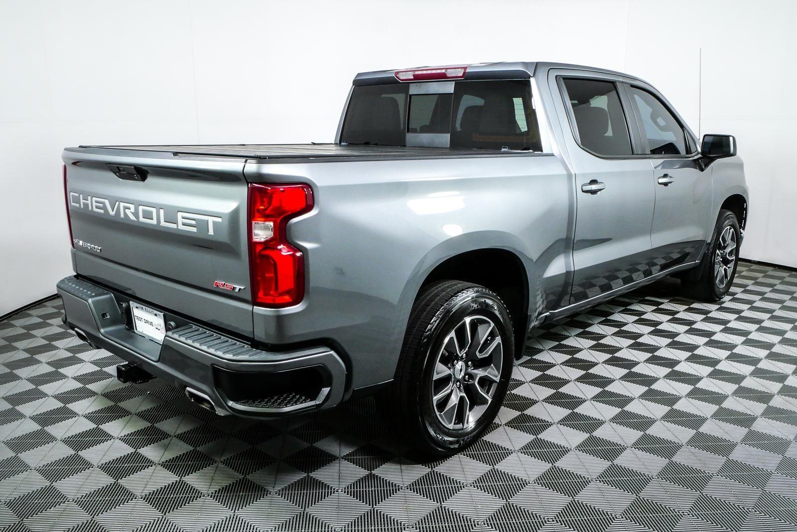 Used 2021 SATIN STEEL METALLIC Chevrolet RST image 3