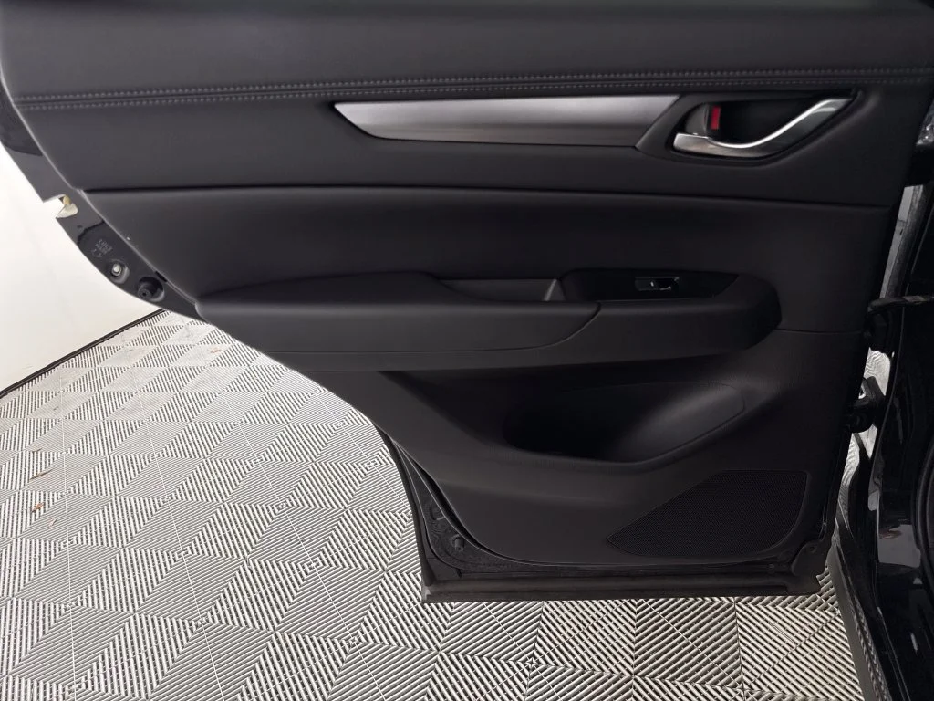 2022 Mazda CX-5 S Select Package - Photo 12