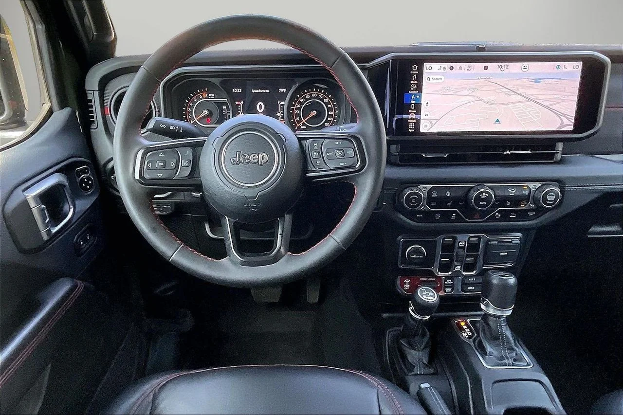 Used 2024 Green Jeep Rubicon image 12