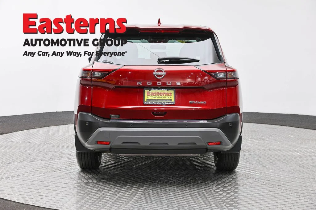 Used 2023 Red Nissan SV image 6
