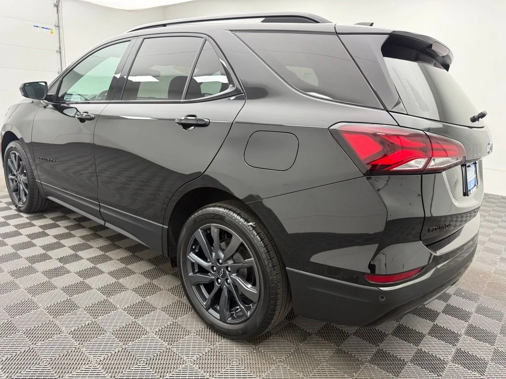 Used 2022 Black Chevrolet RS image 13