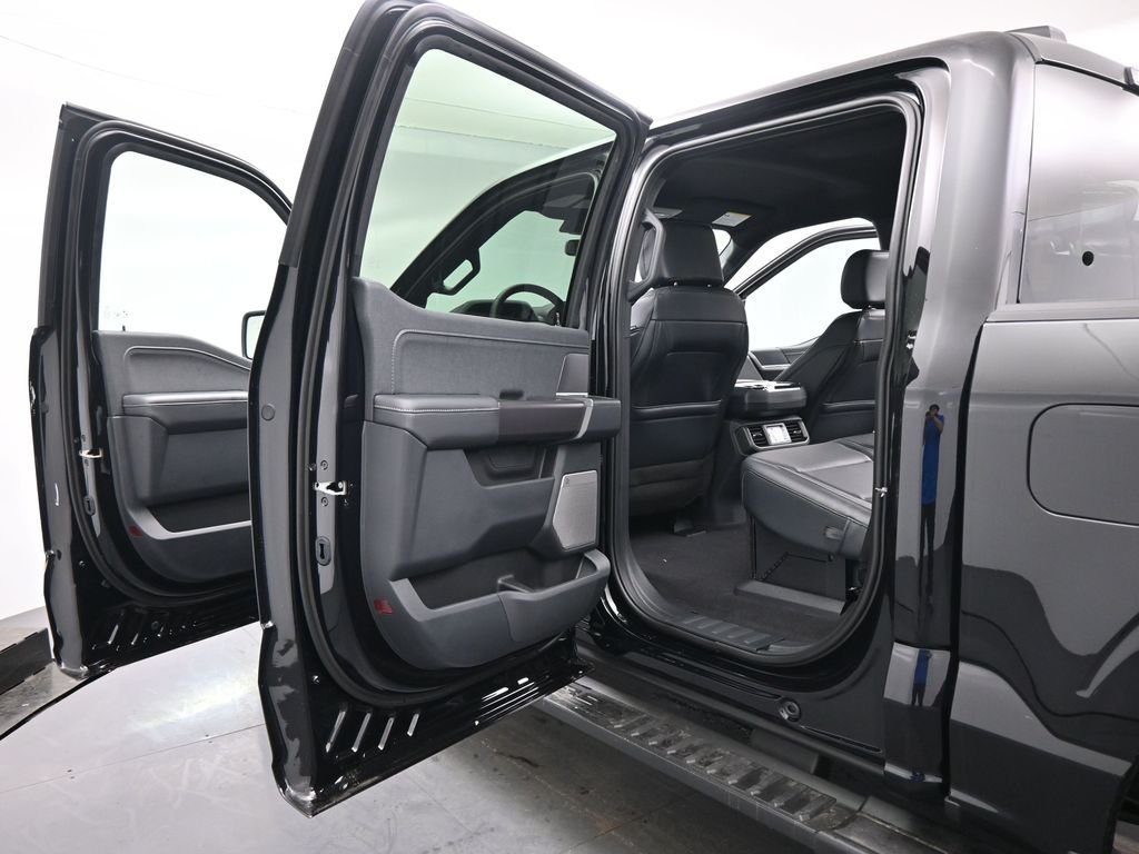 New 2026 Agate Black Metallic Ford Lariat image 16