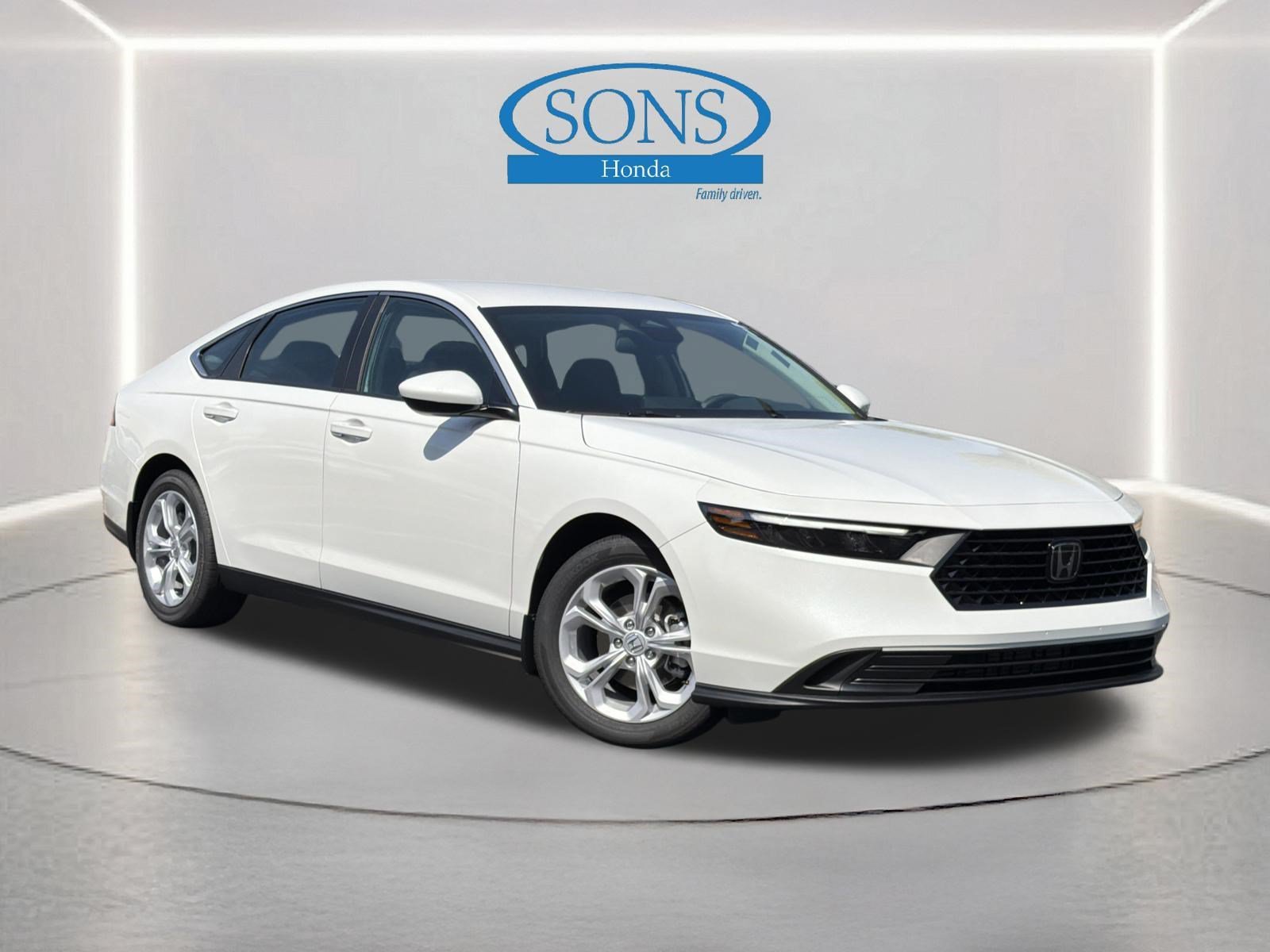 New 2026 Platinum White Pearl Honda LX image 1
