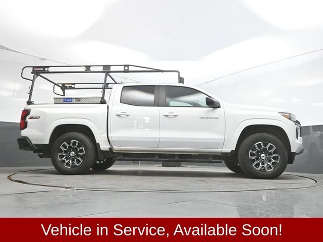 Used 2024 White Chevrolet Z71 image 46