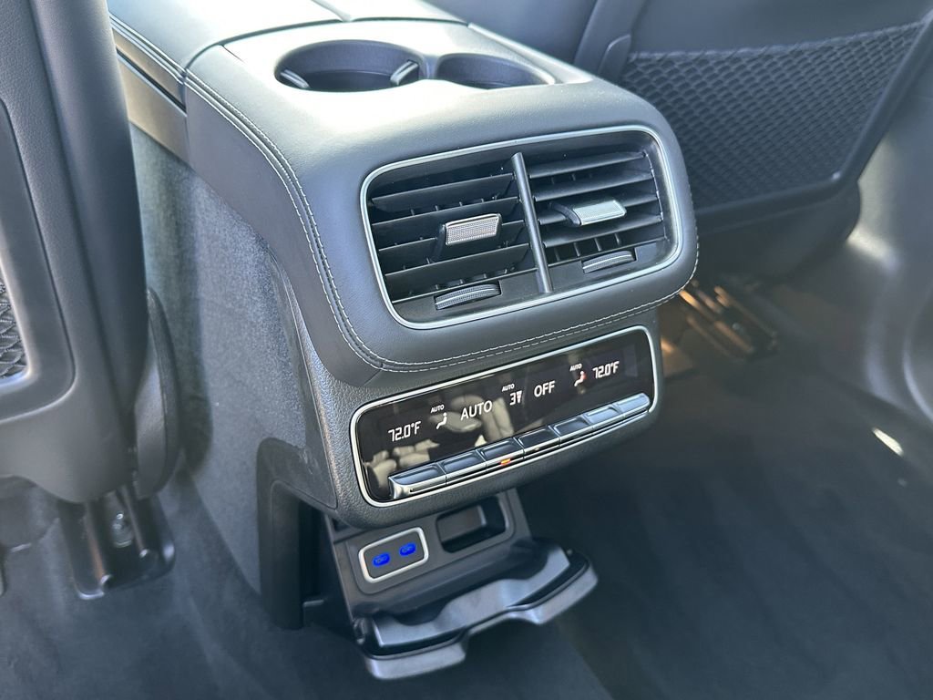 New 2026 MANUFAKTUR Alpine Grey Mercedes-Benz AMG® GLS 63 image 28