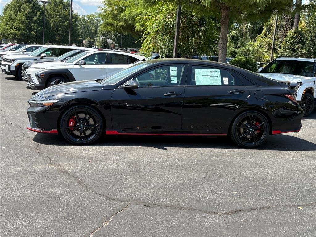 New 2026 Abyss Black Pearl Hyundai Base image 47