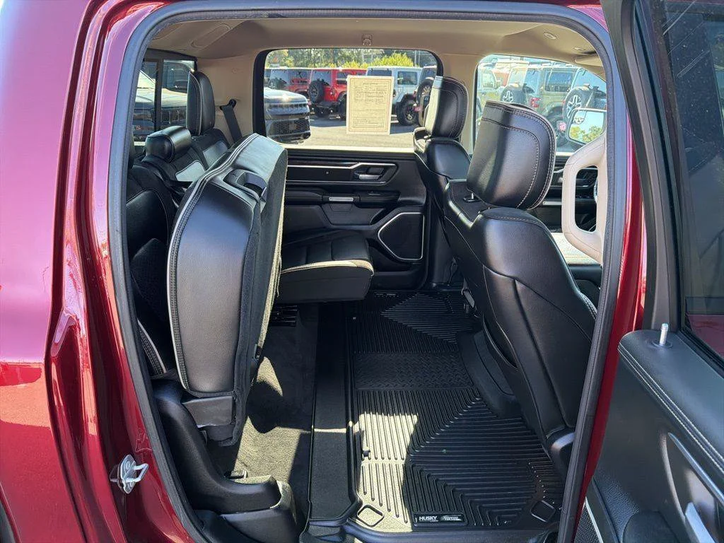Used 2019 Red Ram Laramie image 19