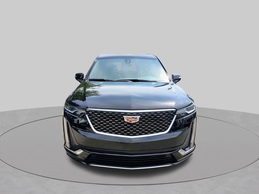Used 2024 Black Cadillac Luxury image 4
